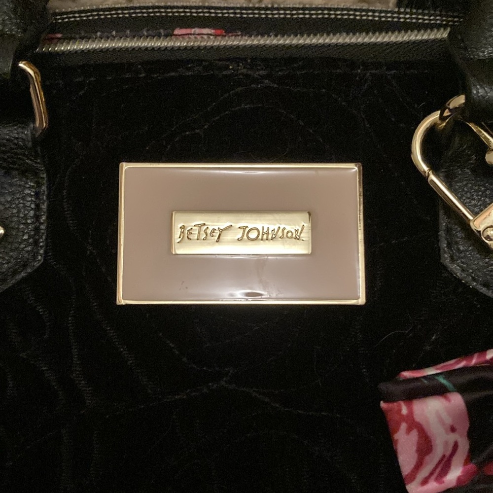Betsey Johnson black velvet Elegant Handbag with Floral Accent - Picture 2 of 3